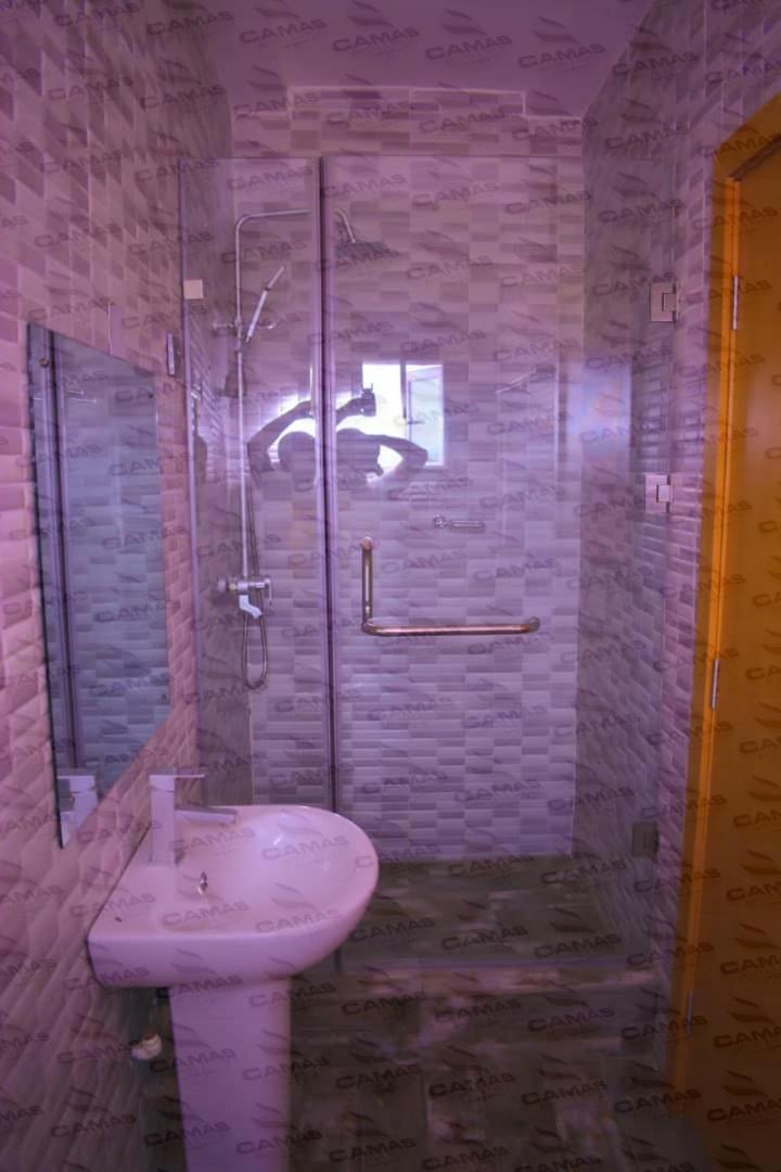 Camas Hotel & Suite Asero Abeokuta Bagian luar foto