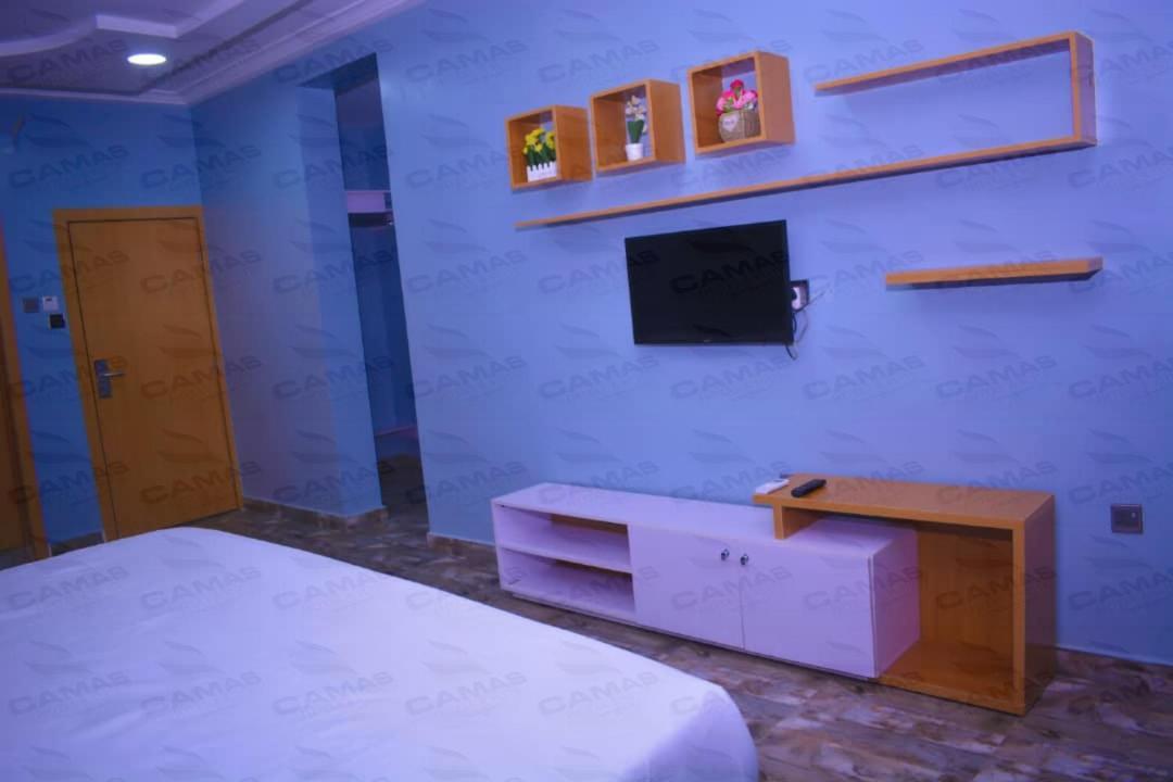 Camas Hotel & Suite Asero Abeokuta Bagian luar foto
